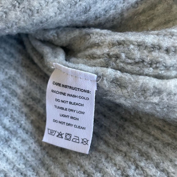 Long Sleeve Pullover Top Sweatshirt Henley Size Medium - Picture 8 of 9